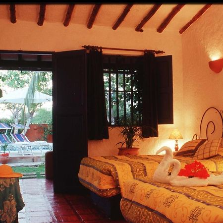 Hotel Costa Linda Beach La Mira Екстериор снимка