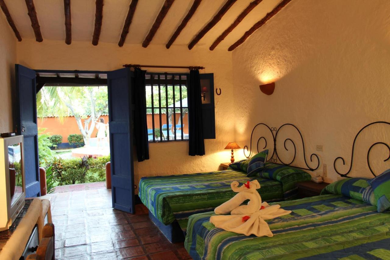 Hotel Costa Linda Beach La Mira Екстериор снимка